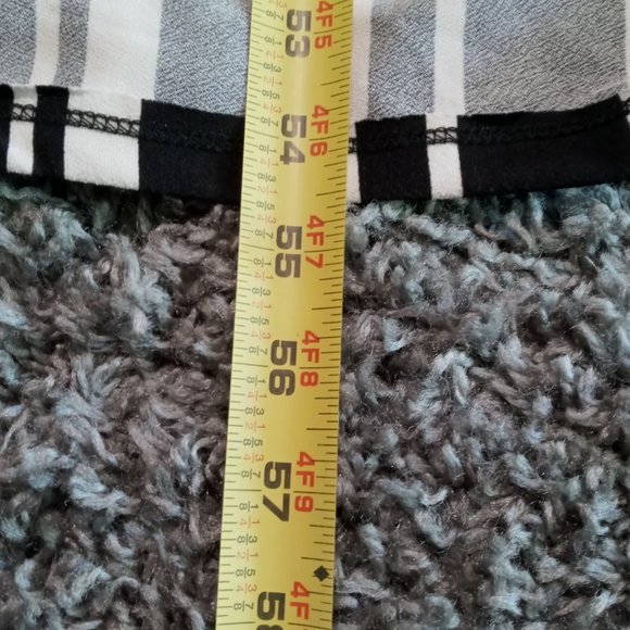 NWT Thyme + Honey Womens Size Medium Black White Attached Wrap Around Maxi - Picture 6 of 9